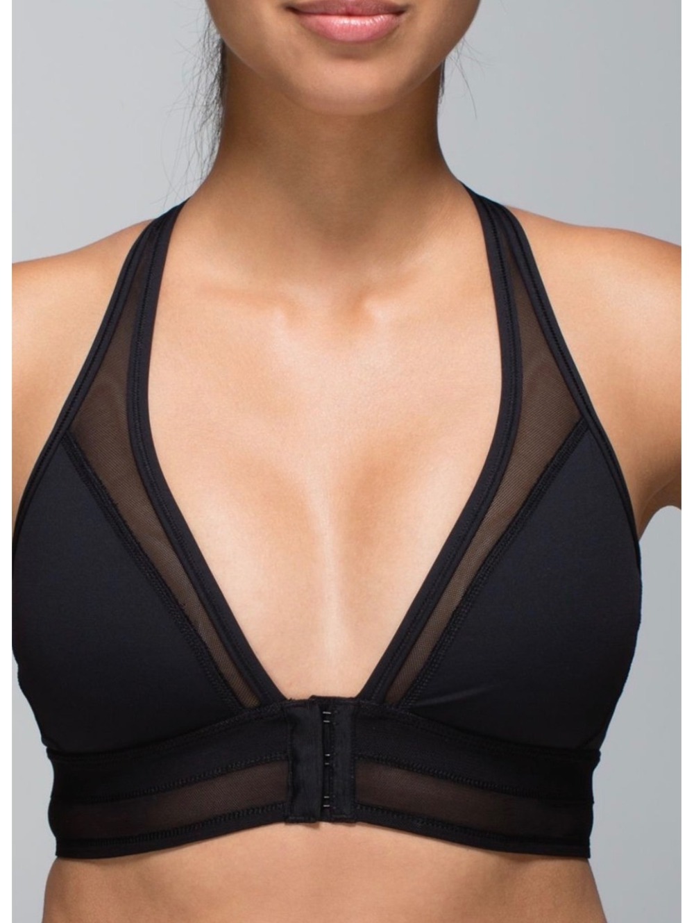 Lululemon Seek The Heat Bra Size 6 Black